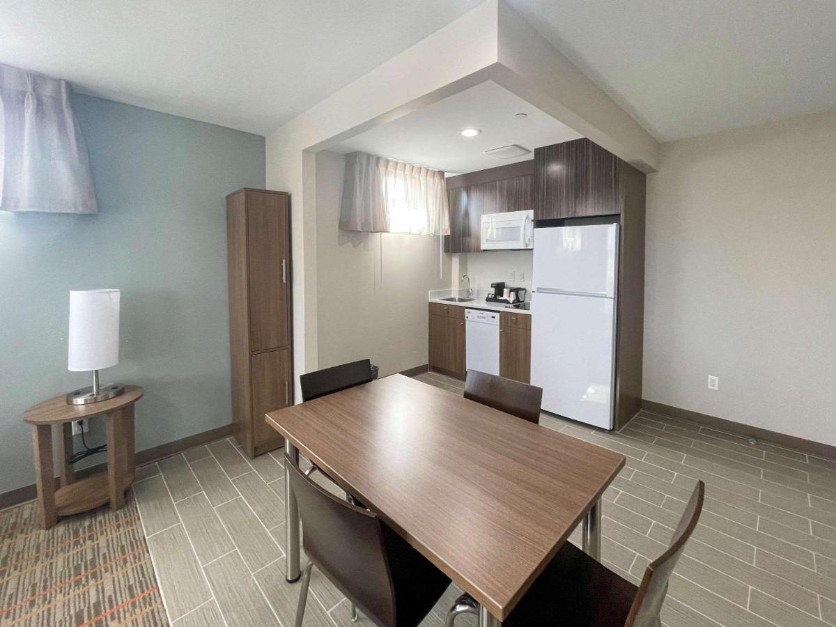Mainstay Suites New York Eksteriør bilde